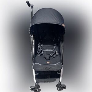 Compact Black Stroller
